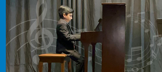 Un joven talento que inspira: Aarón Miguel y su amor por el piano